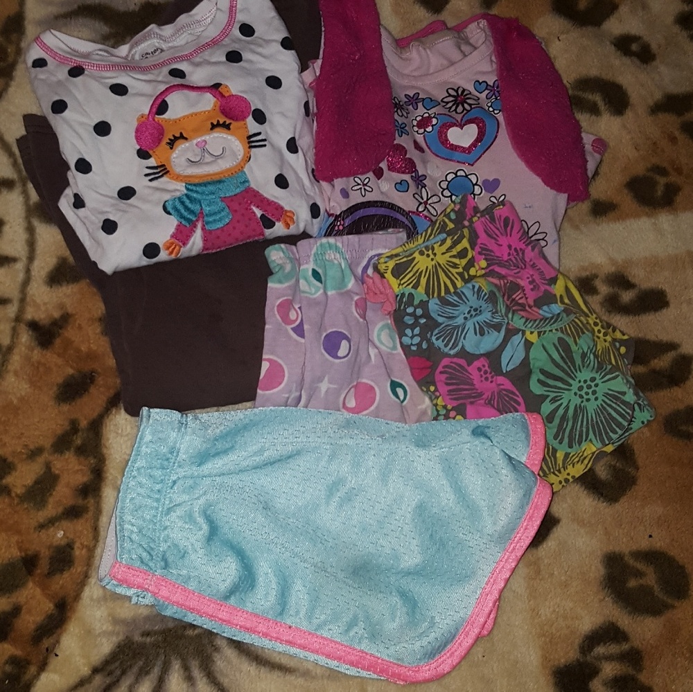 Girl's size 4t clothes bundle